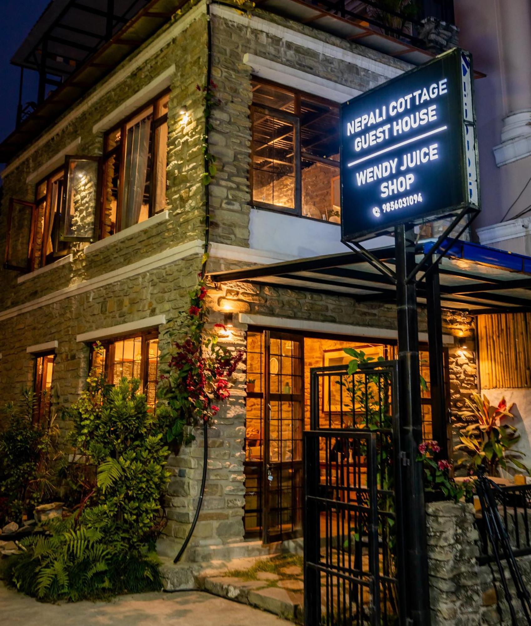 Nepali Cottage Guest House Pokhara Exterior foto