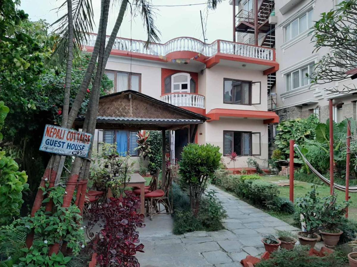 Nepali Cottage Guest House Pokhara Exterior foto